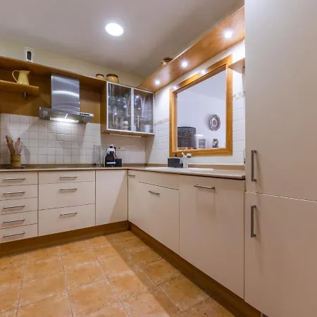 Rits-4 By Interhome * 萨洛